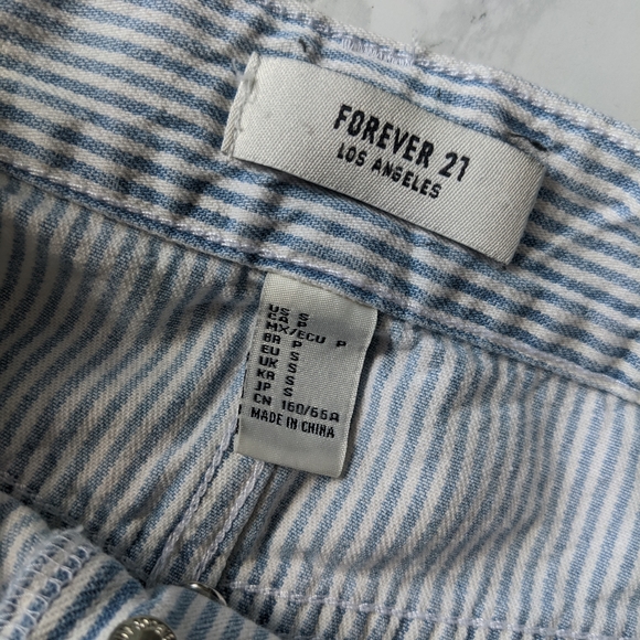 Striped forever21 skirt - Picture 2 of 2